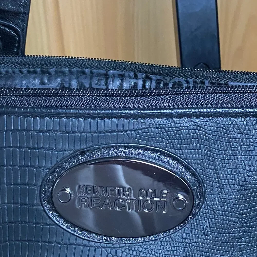 Corporate Chic Black Leather Briefcase Bag Minimalist Old Money Work Tote
